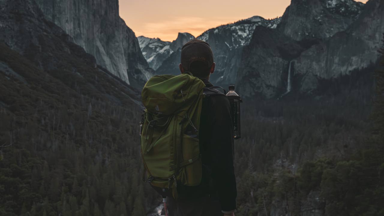 Lightweight Backpacking Gear for Hikers