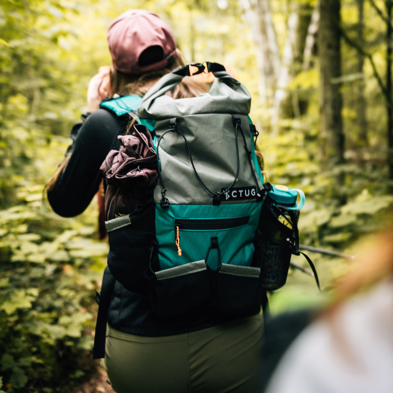 best 15l small hiking backpack CTUG-15 Fastpack: Ultralight Day Pack for Hiking